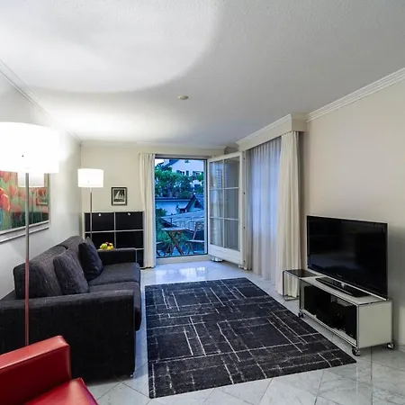 Great 2br Flat In The Old Town - Niederdorf *