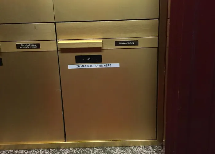 Great 2br Flat In The Old Town - Niederdorf Daire *