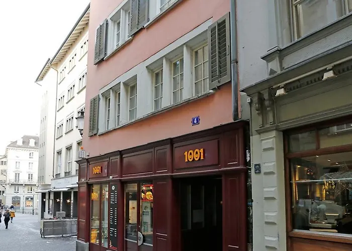 Great 2br Flat In The Old Town - Niederdorf Zúrich